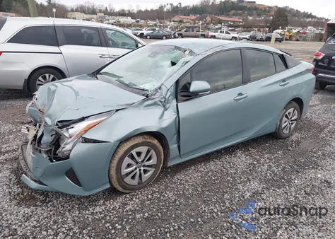 2018 Toyota Prius Two z USA, uszkodzony, nr VIN JTDKBRFU7J3079474
